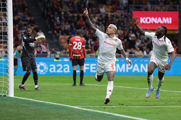 1743894993010098867.jpg 2208715018-612x612.jpg